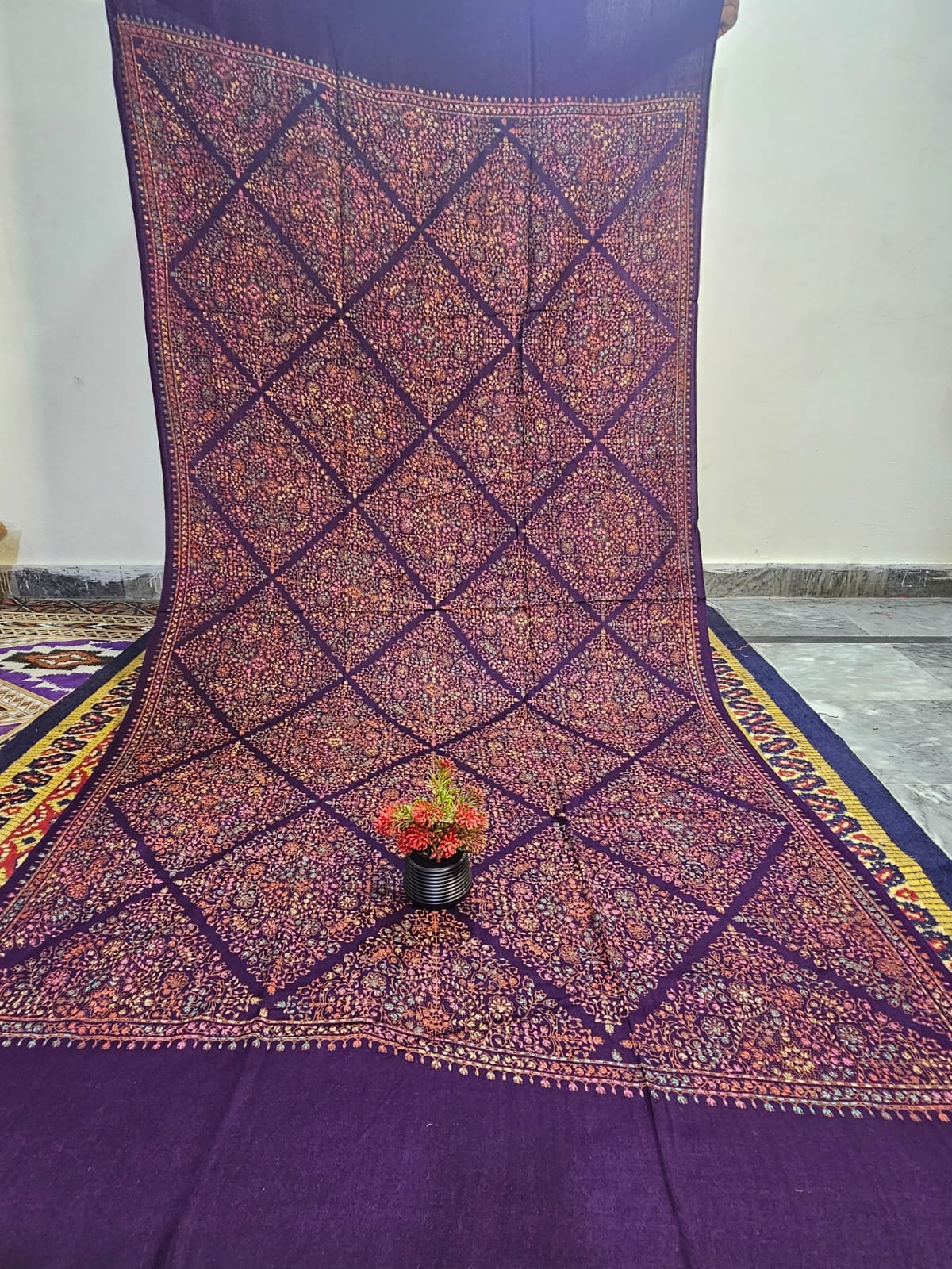 Kashmiri Hand-Made Shawl (Jaal Design)