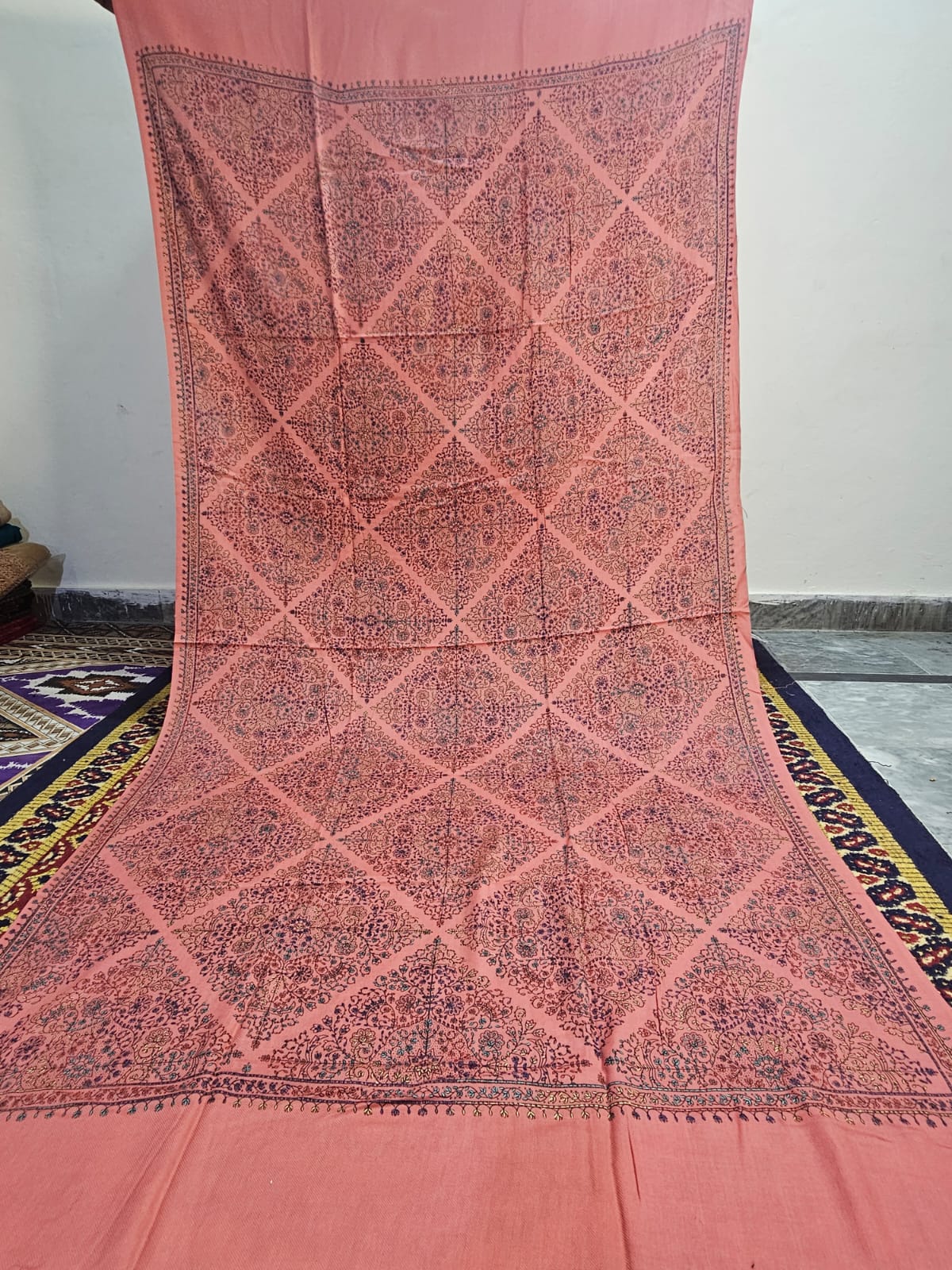 Kashmiri Hand-Made Shawl (Jaal Design)
