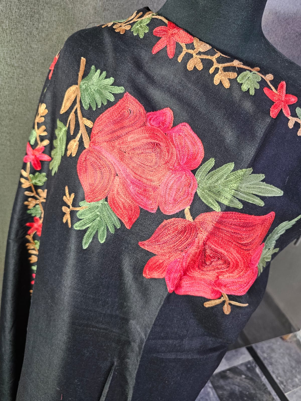 Gulabkar Big Shawl