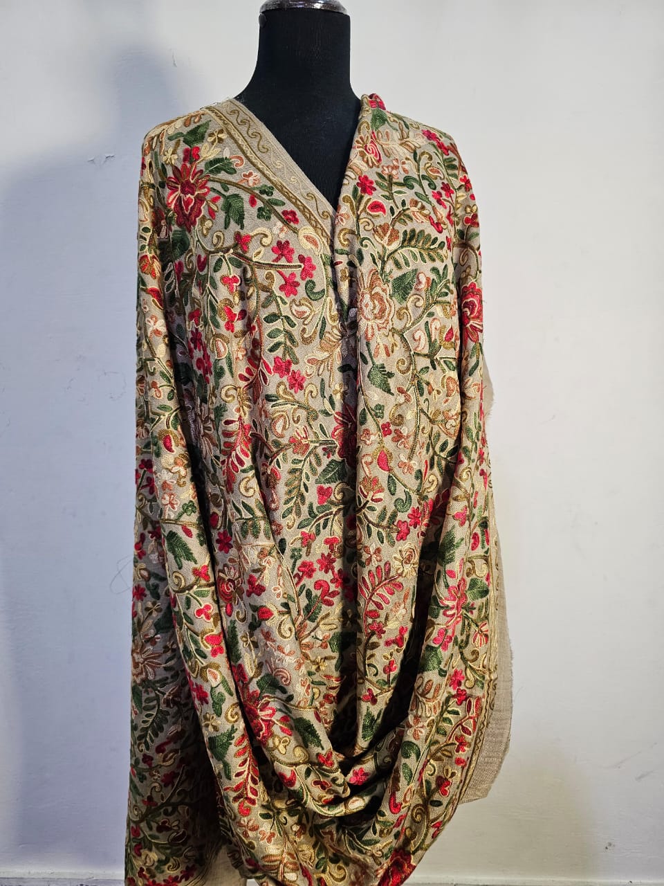 Gulabkar (Aari)Big Shawl