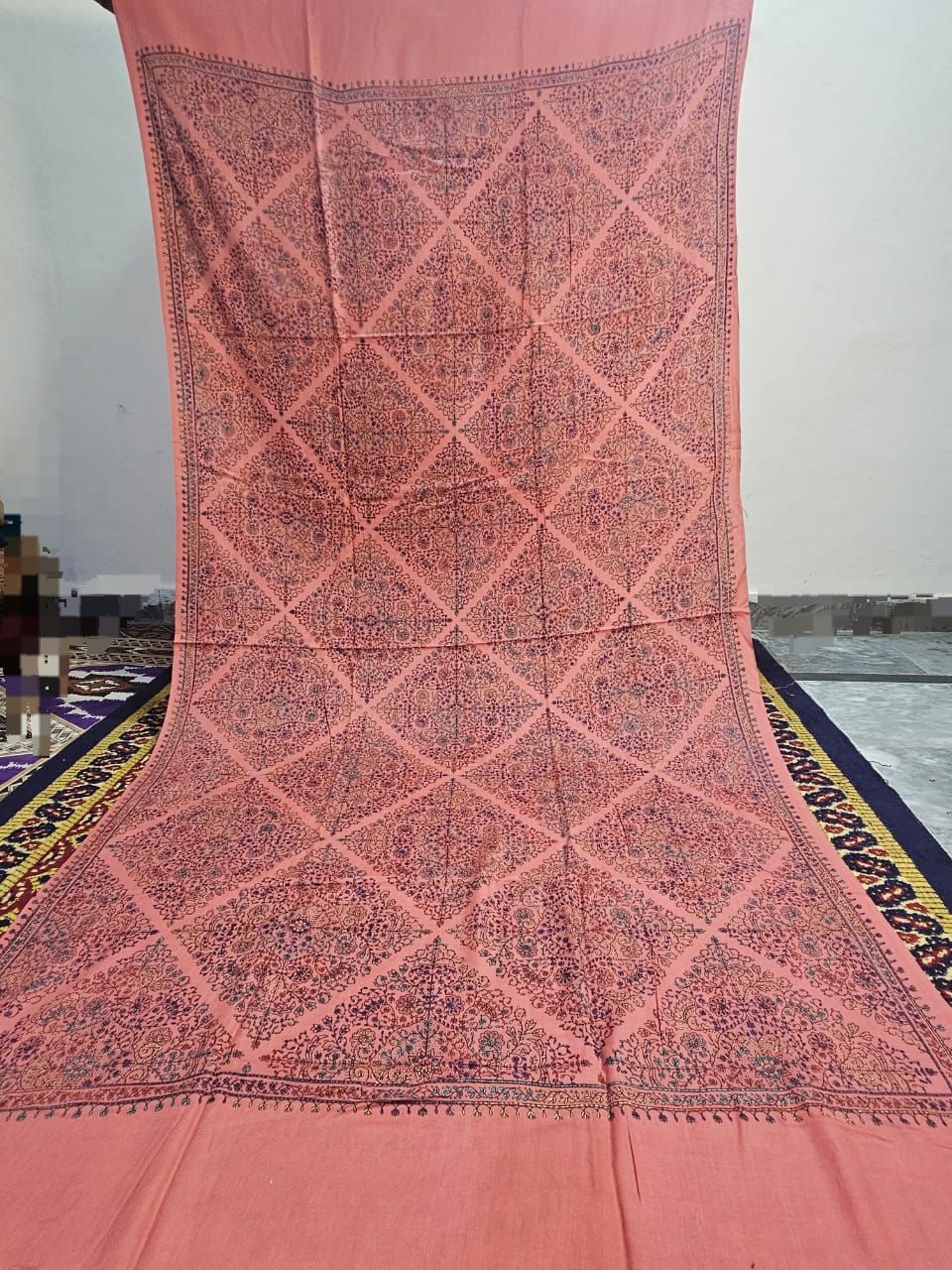 Kashmiri Hand-Made Shawl (Jaal Design)