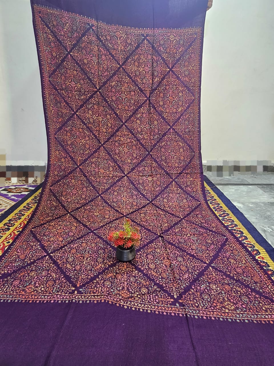Kashmiri Hand-Made Shawl (Jaal Design)