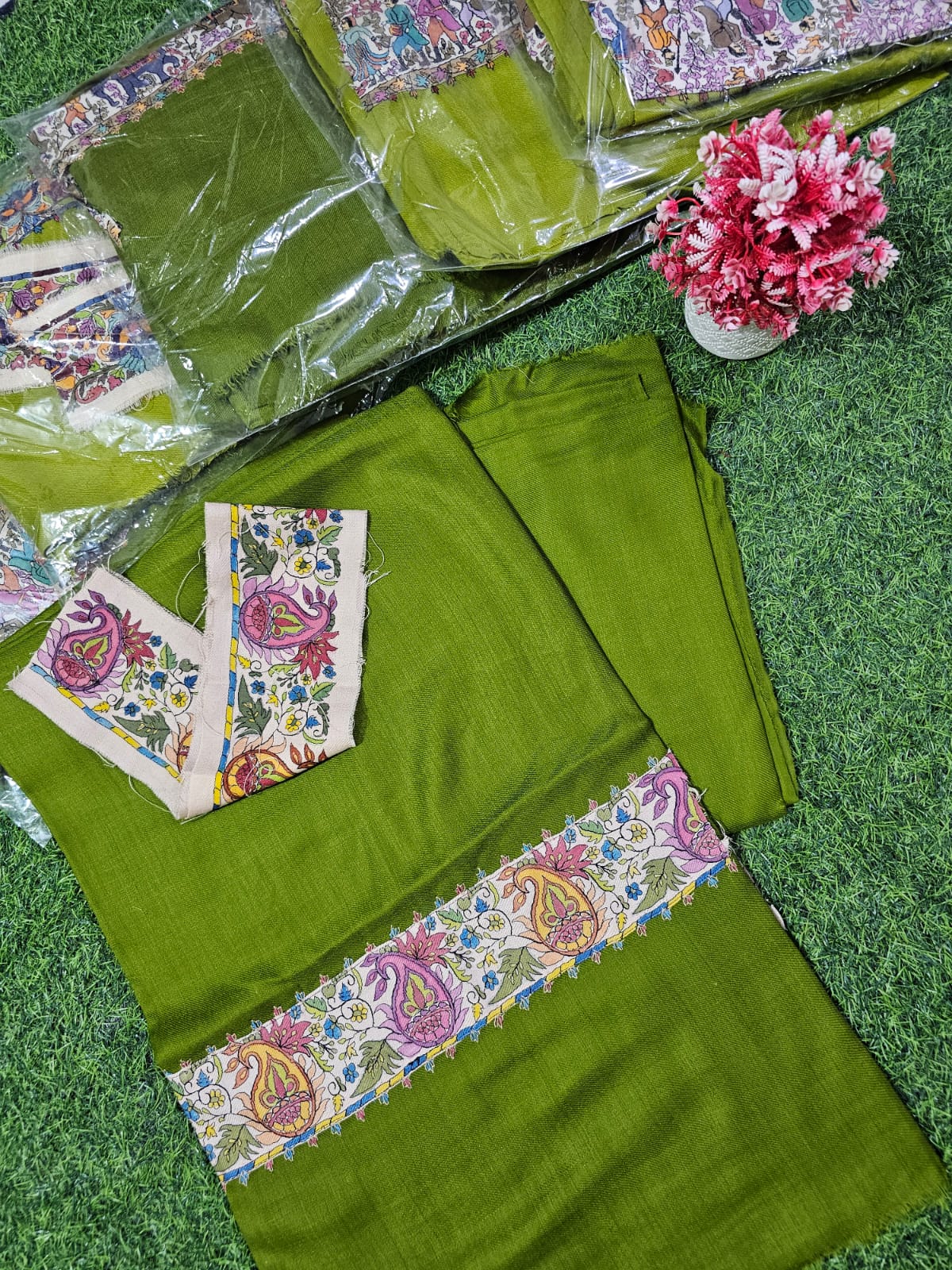 Kani Kurta 2pc (Floral Style)
