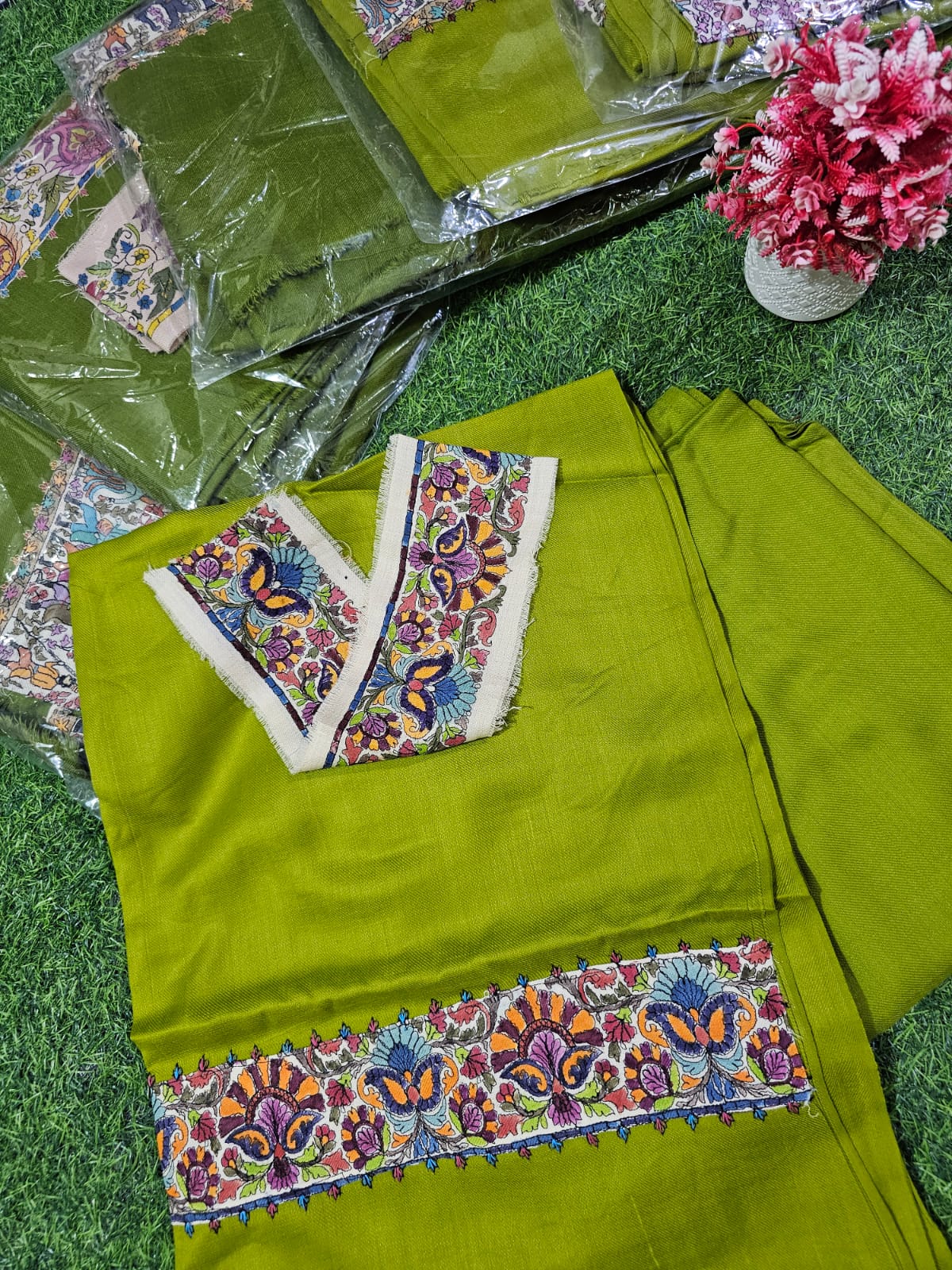 Kani Kurta 2pc (Floral Style)