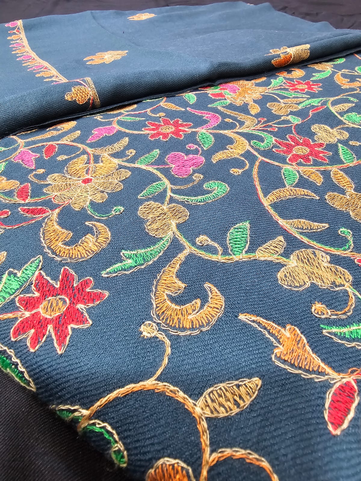 Paper Machi Unstitched 3pc Pashmina Suits