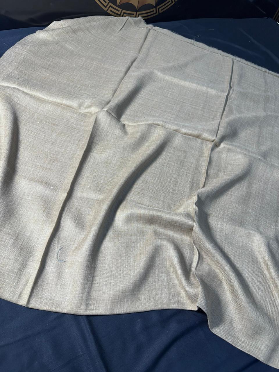 Luxury Pure Pashmina Shawl β Ultra Soft & Warm