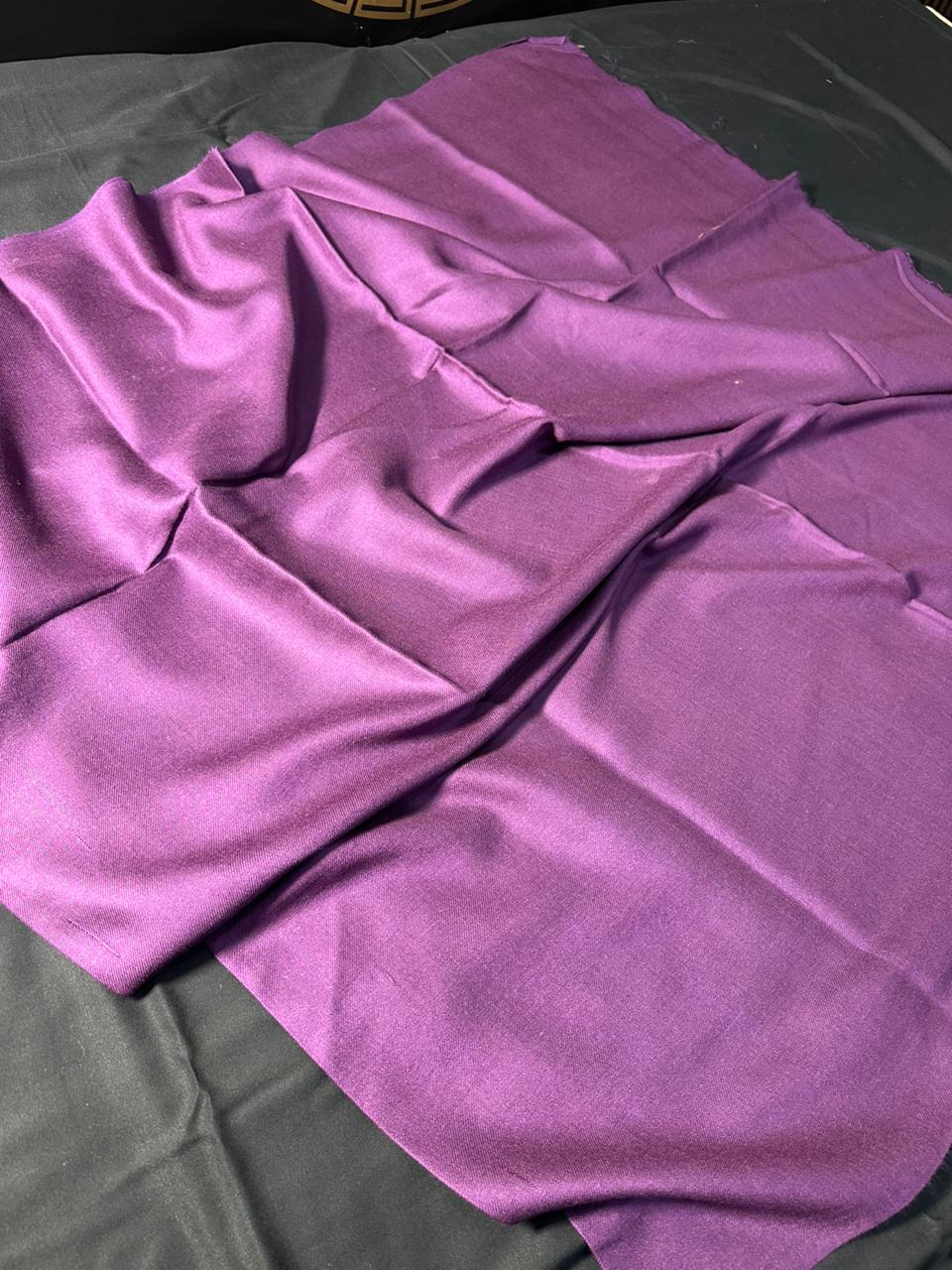 Luxury Pure Pashmina Shawl β Ultra Soft & Warm