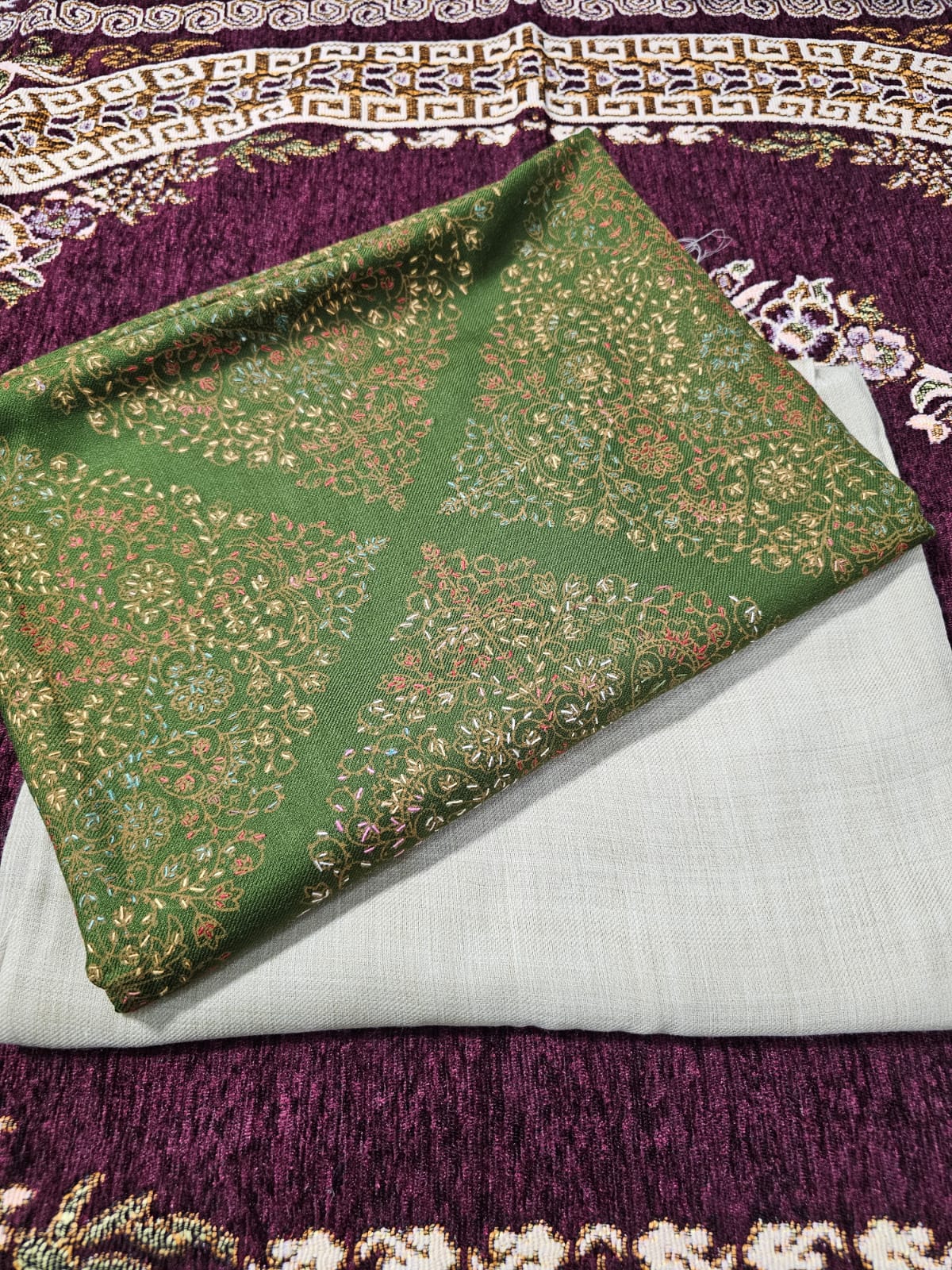 Pashmina 3pc Unstitched Kashmiri Suits