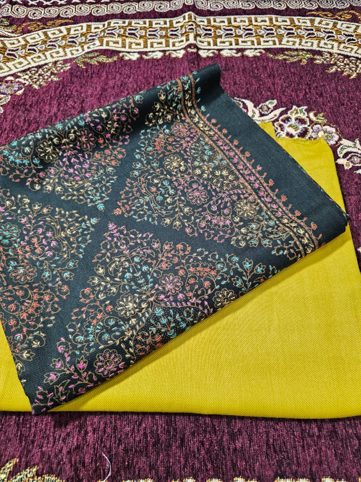 Pashmina 3pc Unstitched Kashmiri Suits
