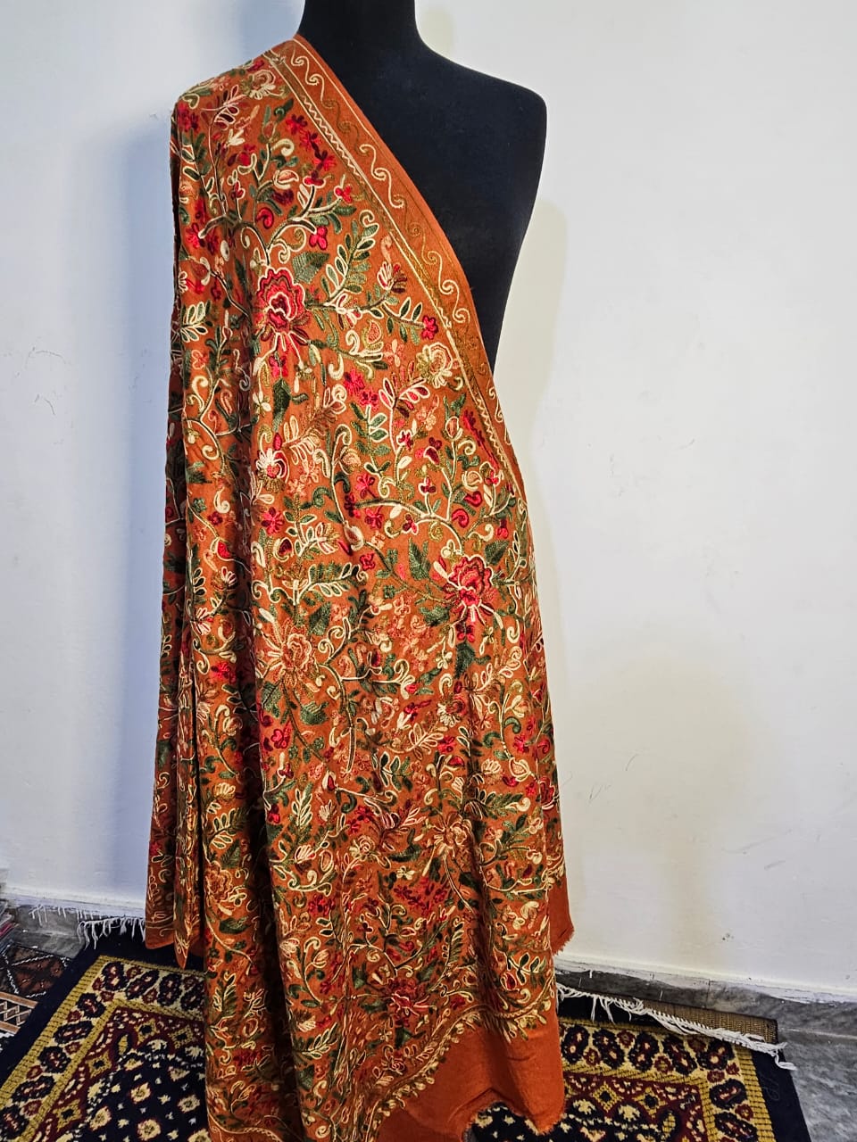 Gulabkar (Aari)Big Shawl