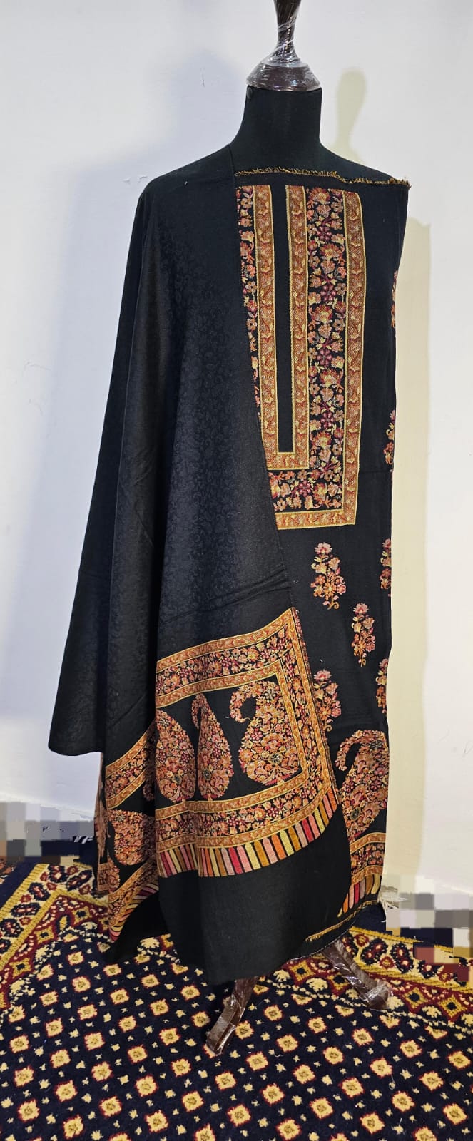 Kani Unstitched Pashmina 3pc Suit