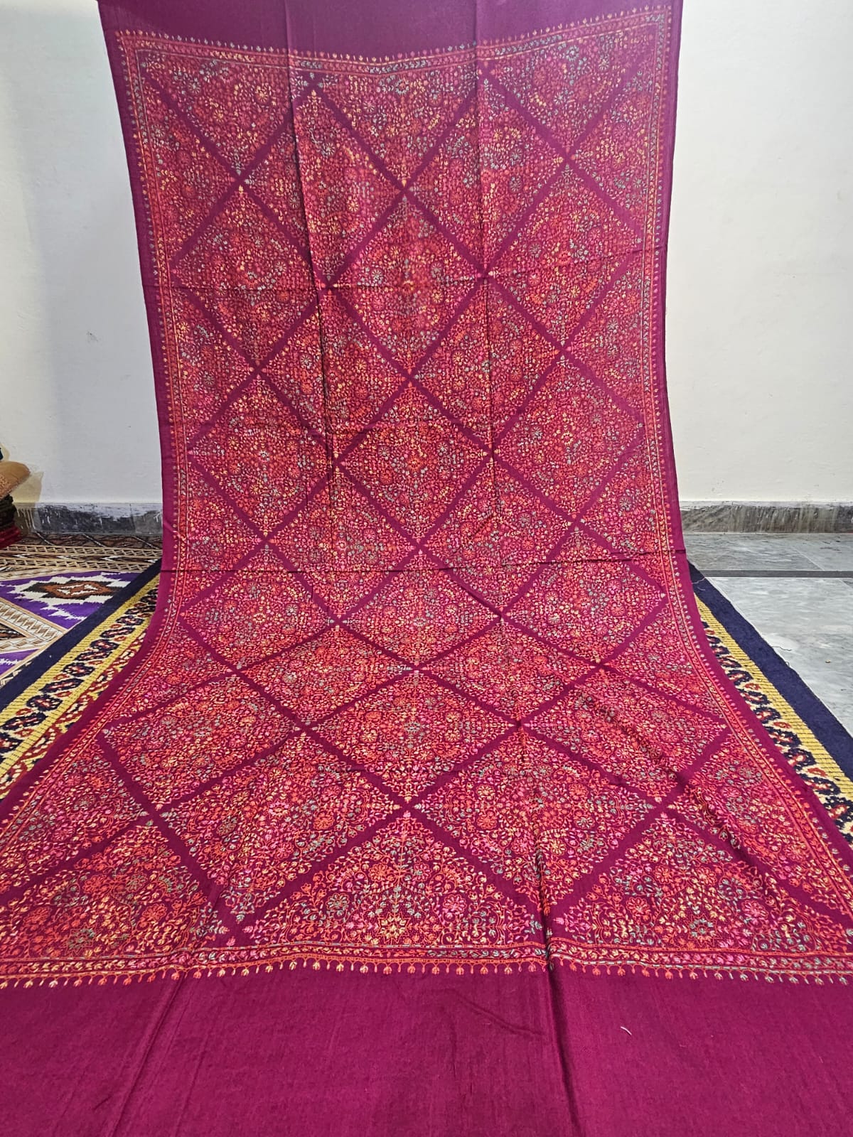 Kashmiri Hand-Made Shawl (Jaal Design)