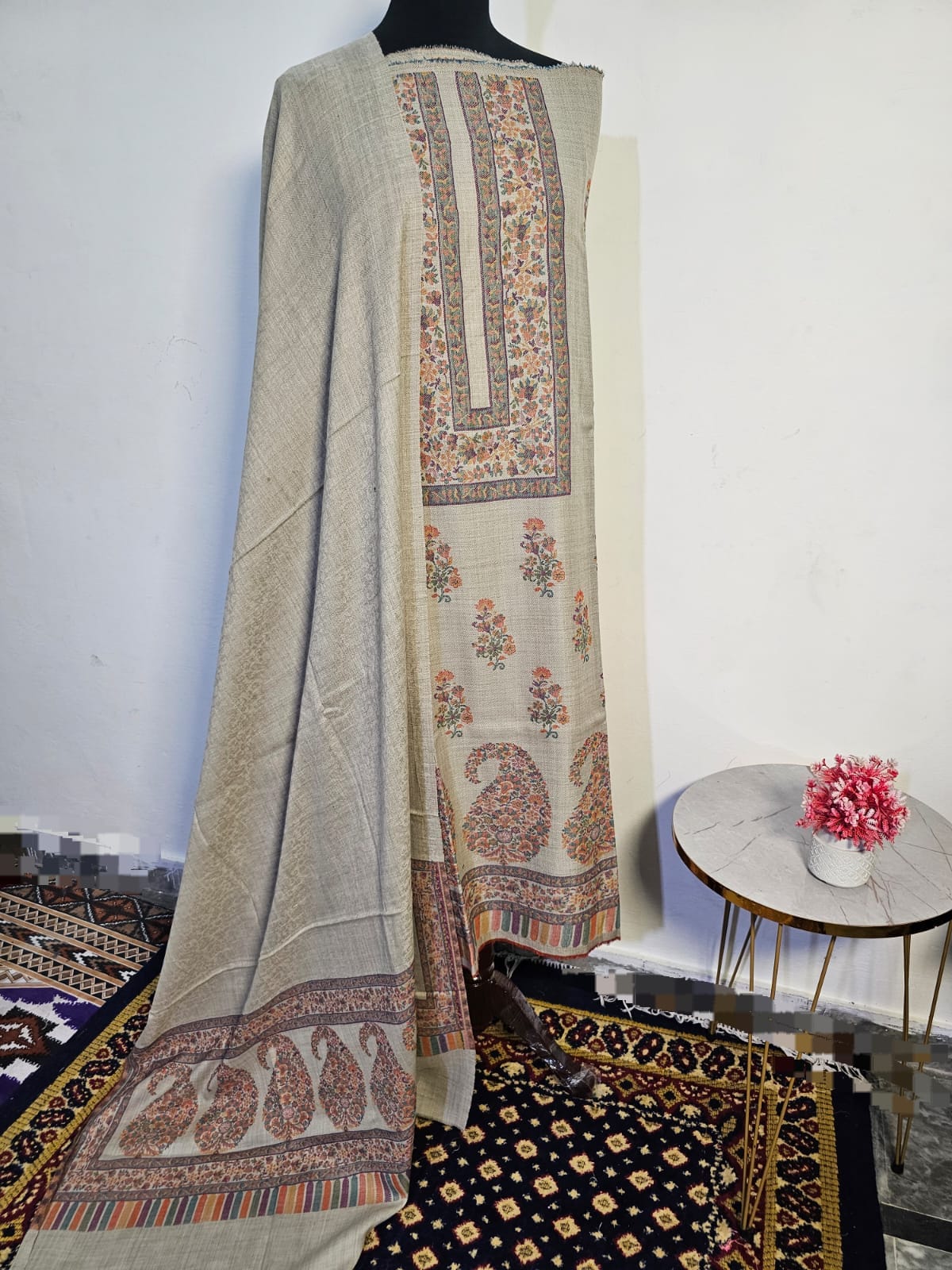 Kani Unstitched Pashmina 3pc Suit
