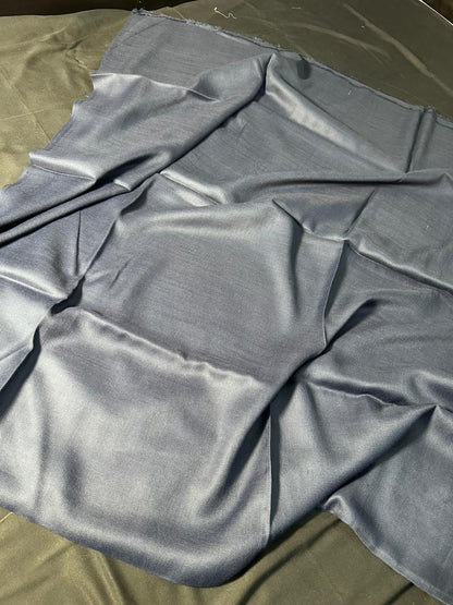 Luxury Pure Pashmina Shawl – Ultra Soft & Warm