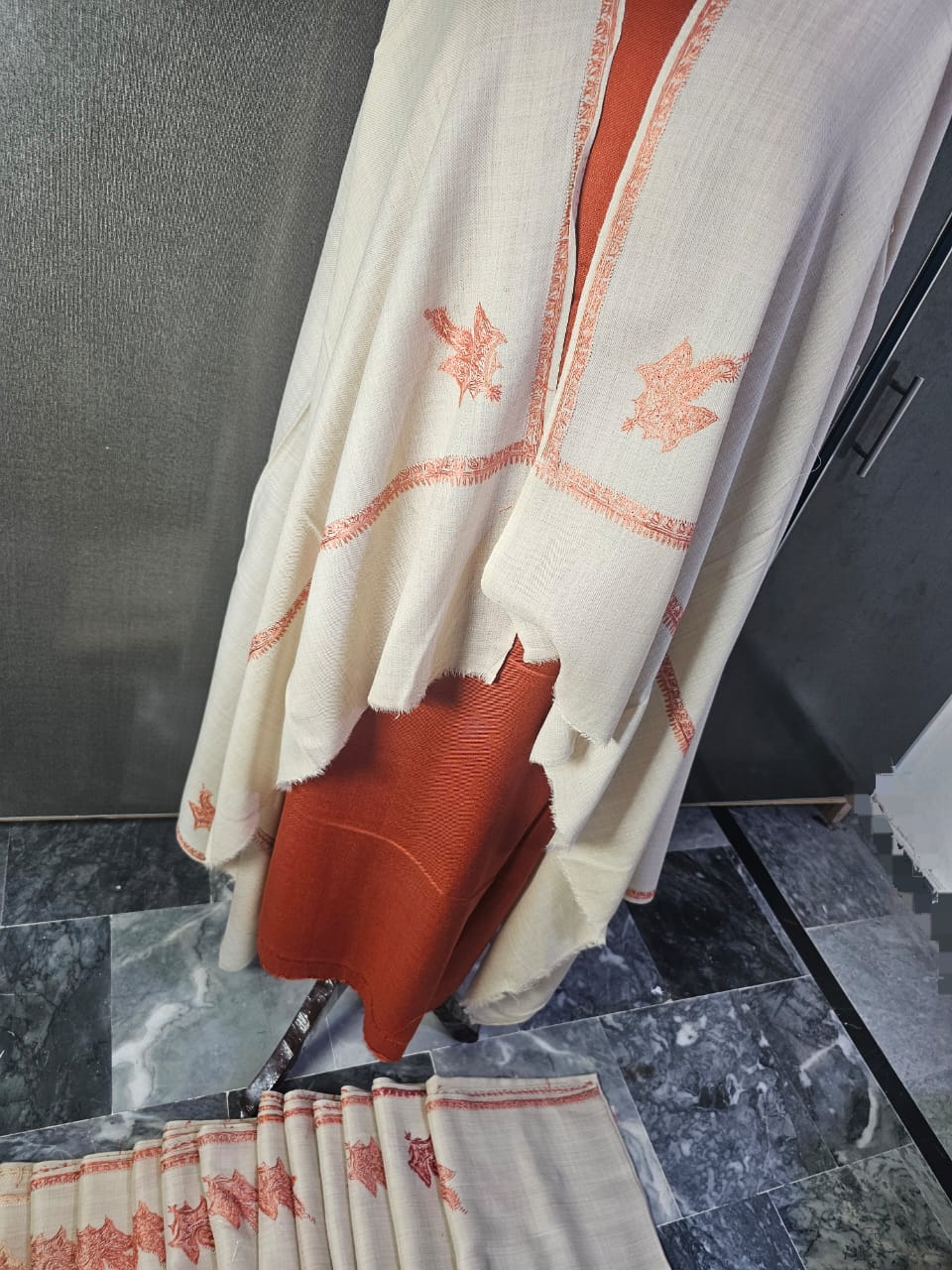 3pc Unstitched Kashmiri Suits
