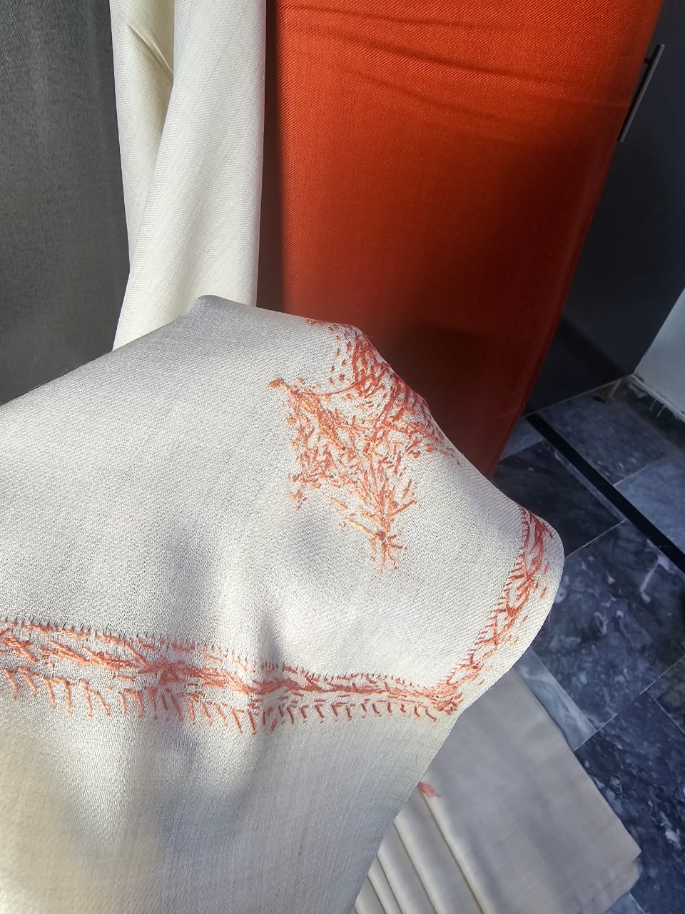 3pc Unstitched Kashmiri Suits