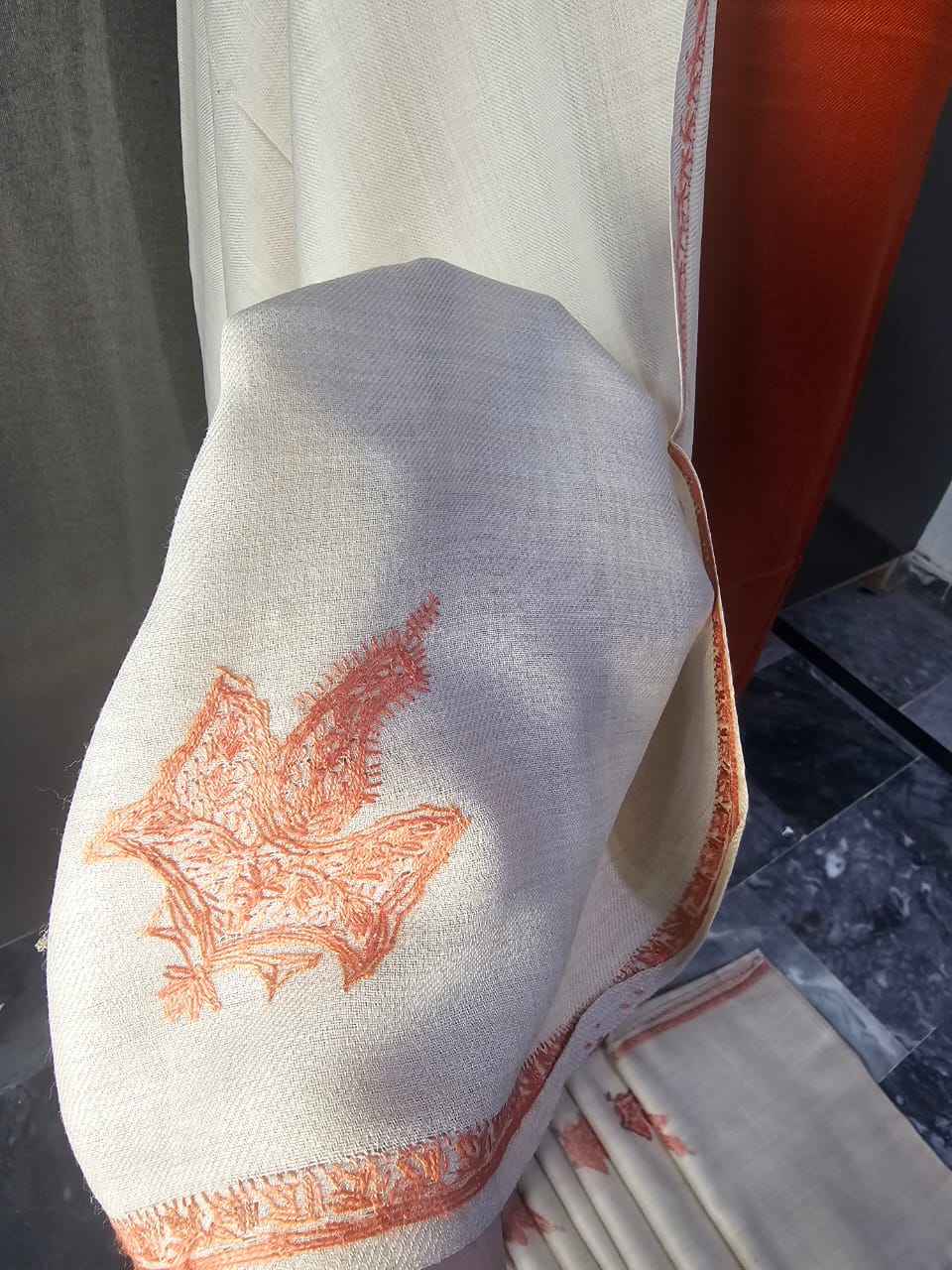 3pc Unstitched Kashmiri Suits