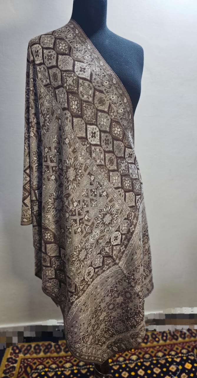 Kani Half Shawl